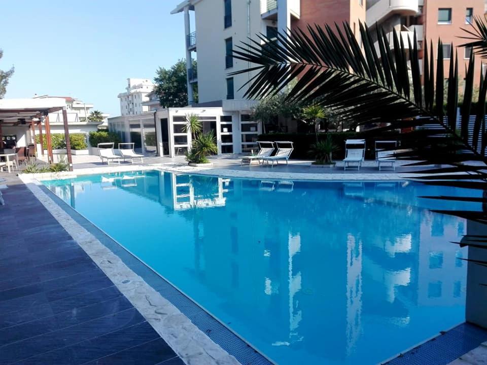 B&B Biancopineta - San Salvo Marina Exterior photo